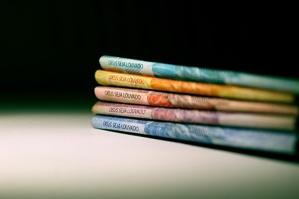 Quel est le salaire moyen en france en 2025 ?